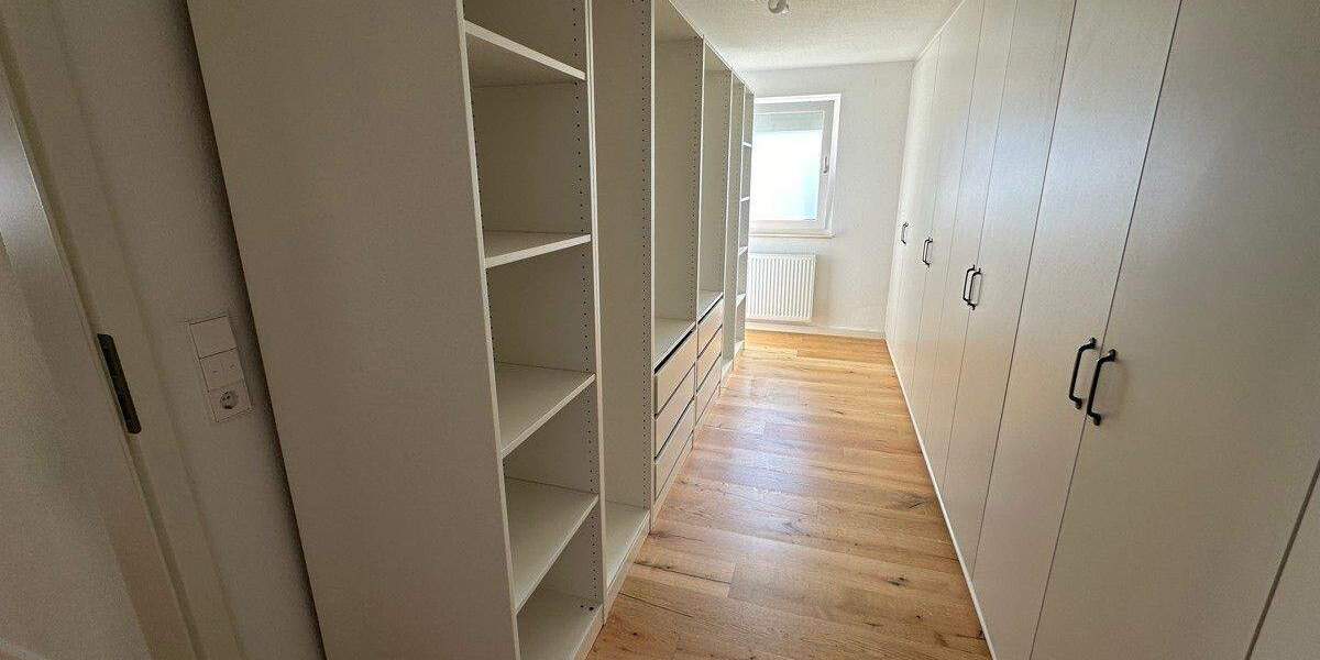 Einfamilienhaus Waiblingen / Beinstein Beinstein - 8 Zimmer, 233 m&sup2;, 2.680&euro; | Angebot:25340118