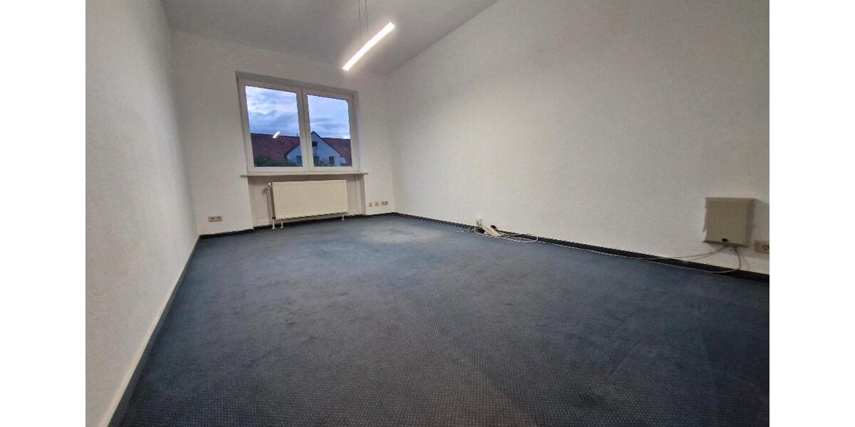 Charmante 3-Zimmer-Wohnung im Hochparterre Ab Dezember 2025 bezugsfrei 3 zimmer