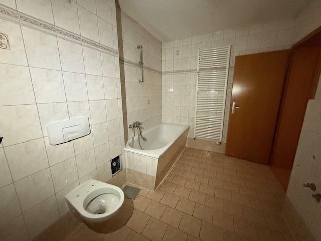 Dachgeschoßwohnung Wolmirstedt - 2 Zimmer, 51 m&sup2;, 335&euro; | Angebot:23964918