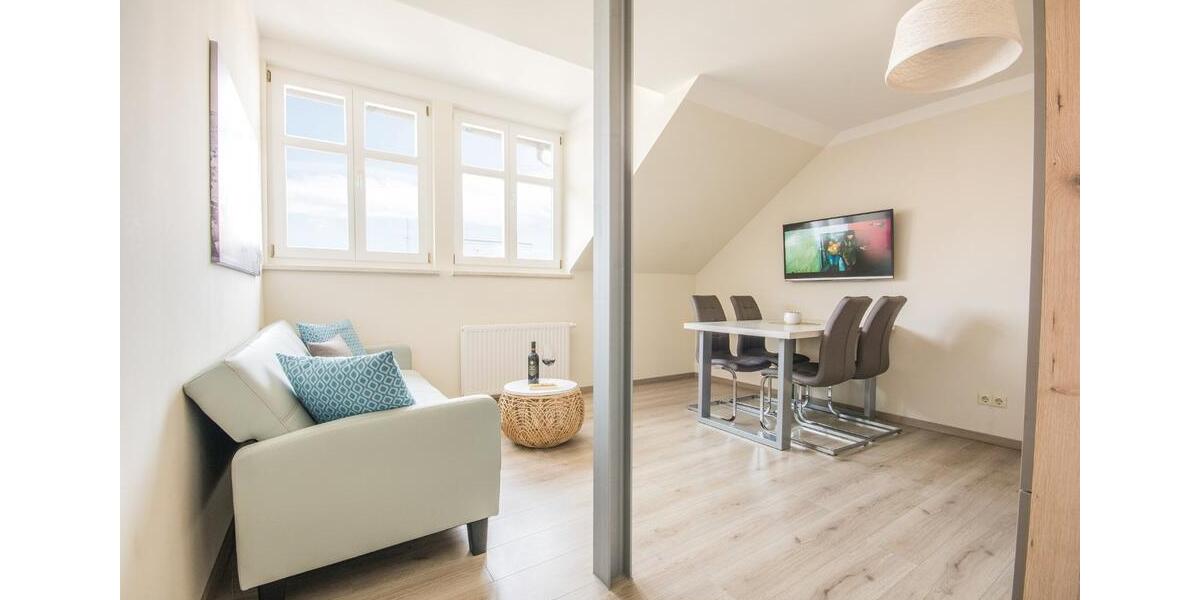 Dachgeschoßwohnung Ueckermünde - 2 Zimmer, 48 m&sup2;, 890&euro; | Angebot:25906084