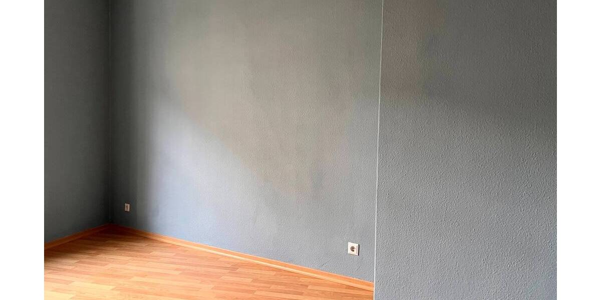 Etagenwohnung Plauen Westend - 2 Zimmer, 48 m&sup2;, 228&euro; | Angebot:26308233