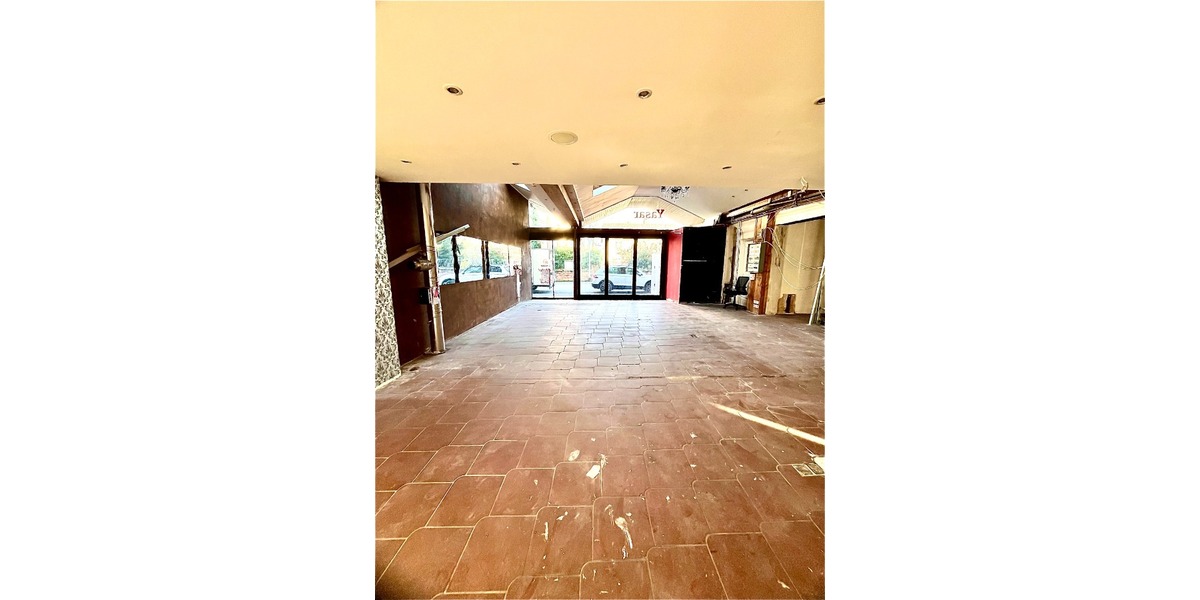 BüroLadenfläche im Ortskern von Enkenbach-Alsenborn zu verpachten. - Gewerbeobjekt Enkenbach-Alsenborn Alsenborn | Angebot:24471463