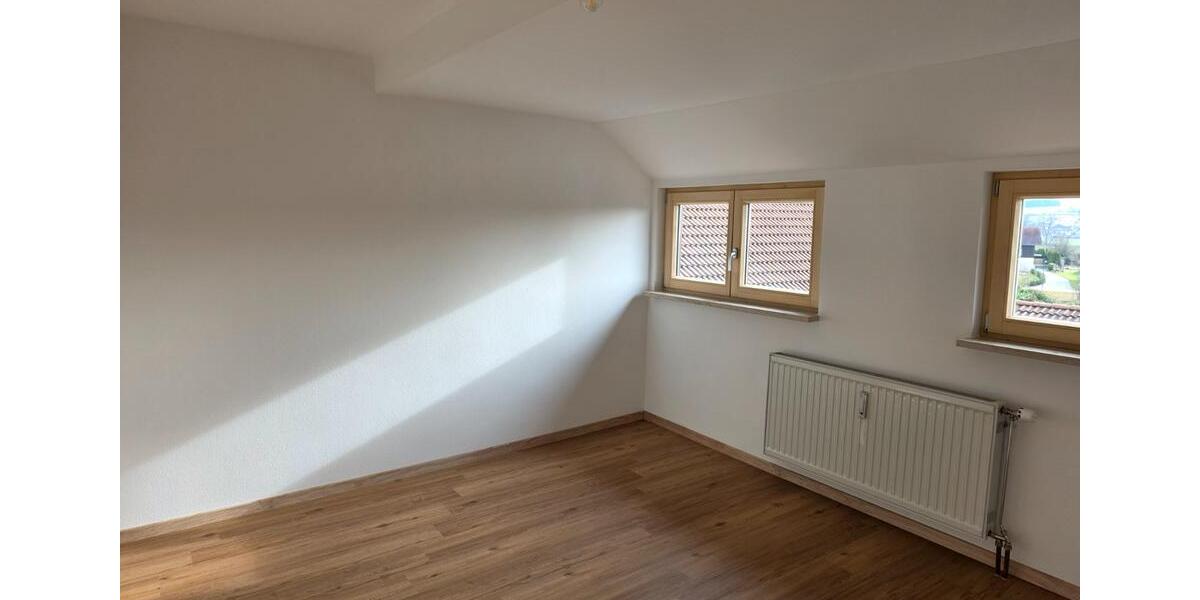 Wohnung 1.OG zu vermieten 3 zimmer