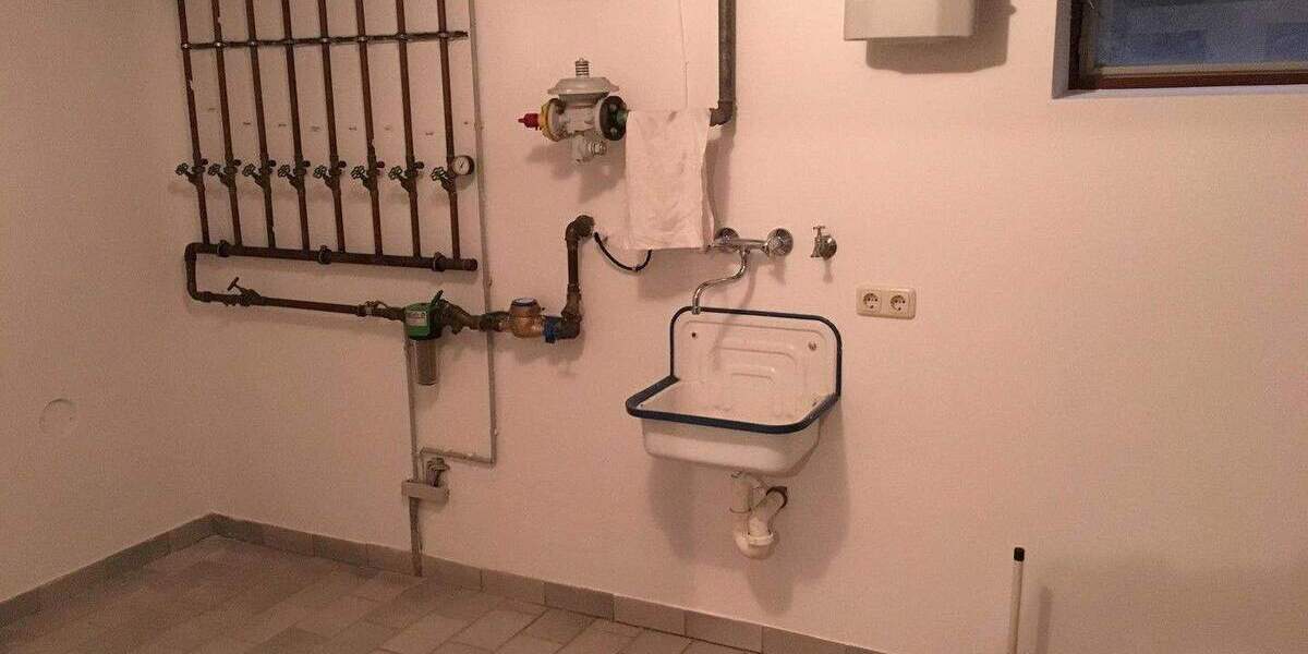 Wohnhaus in besonderer Lage 1 zimmer