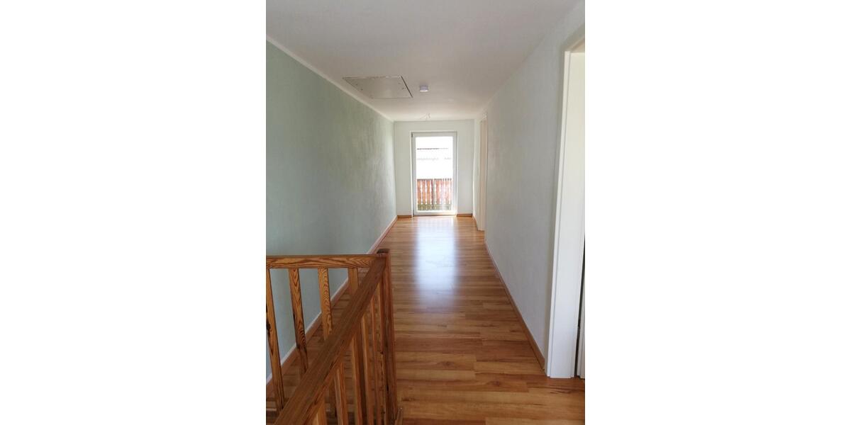 Doppelhaushälfte mit 5 Zimmern in Wolfersdorf 5 zimmer