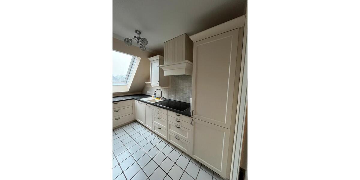 Dachgeschoßwohnung Stadthagen - 3 Zimmer, 85 m&sup2;, 820&euro; | Angebot:24850214