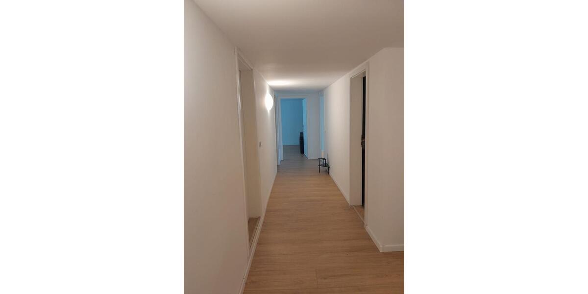 Etagenwohnung Warburg - 3.5 Zimmer, 113 m&sup2;, 1.000&euro; | Angebot:26689307