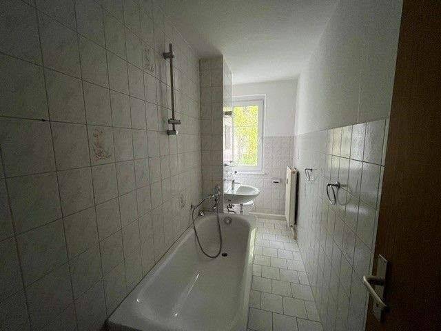 Etagenwohnung Zwickau Eckersbach - 2 Zimmer, 47 m&sup2;, 249&euro; | Angebot:26826594