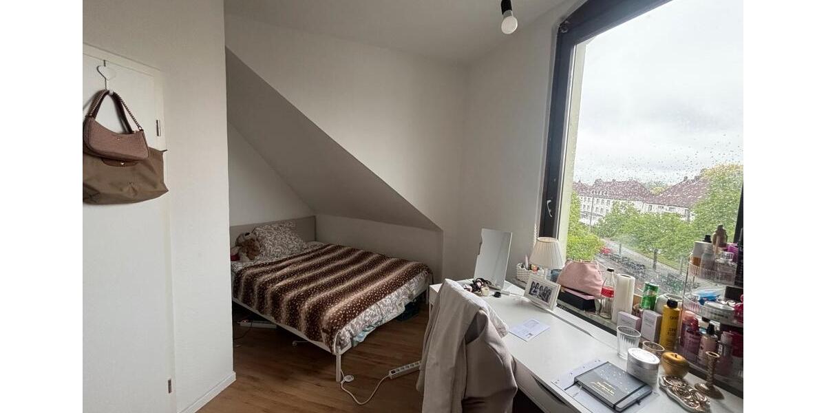 Wohnen auf Zeit Braunschweig Westliches Ringgebiet - 21 Zimmer, 80 m&sup2;, 530&euro; | Angebot:26454135