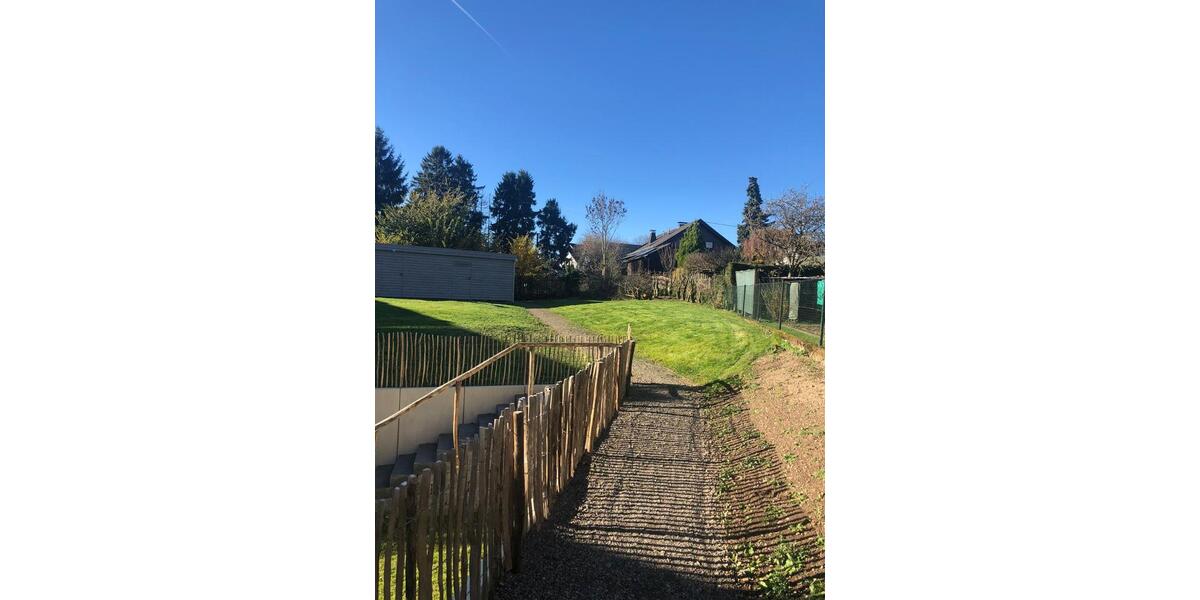 Dachgeschoßwohnung Hellenthal - 3 Zimmer, 104 m&sup2;, 1.248&euro; | Angebot:25959236