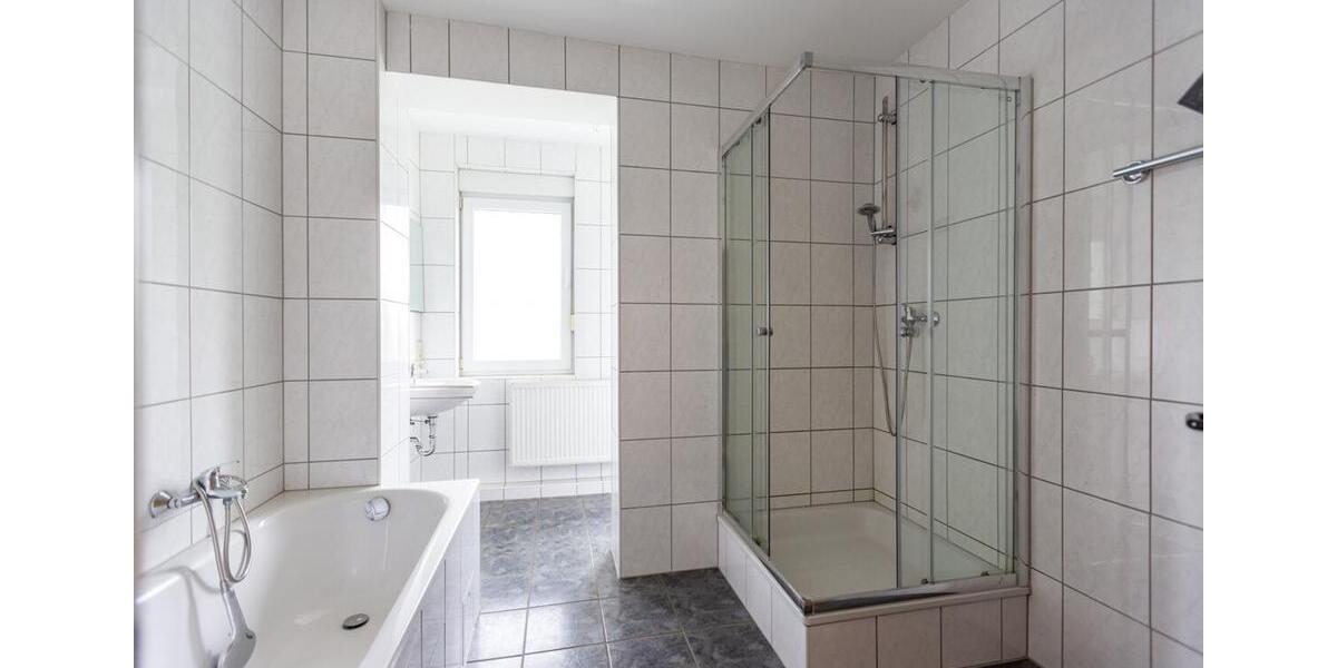 Etagenwohnung Bad Kreuznach Bad Münster am Stein-Ebernburg - 4 Zimmer, 110 m&sup2;, 980&euro; | Angebot:26194464