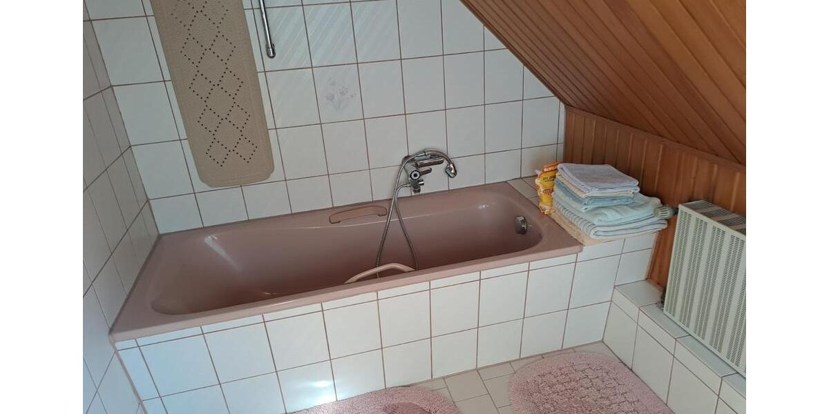 Einfamilienhaus Hameln Kernstadt - 1 Zimmer, 38 m&sup2;, 220&euro; | Angebot:25105730