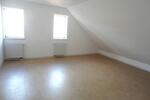 Dachgeschoßwohnung Kirtorf - 3 Zimmer, 102 m&sup2;, 520&euro; | Angebot:24782694