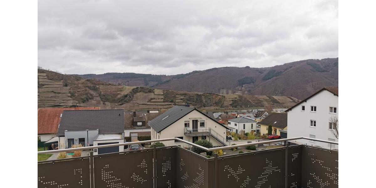 Etagenwohnung Mehring - 2 Zimmer, 86 m&sup2;, 1.150&euro; | Angebot:25649005