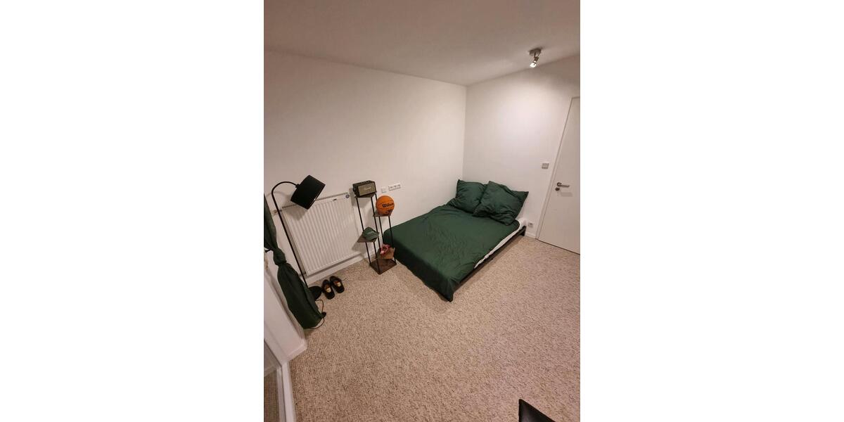 Wohnen auf Zeit Ludwigsburg Oßweil - 10 Zimmer, 300 m&sup2;, 850&euro; | Angebot:25237548