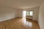 Etagenwohnung Burghausen - 3 Zimmer, 75 m&sup2;, 850&euro; | Angebot:24036027
