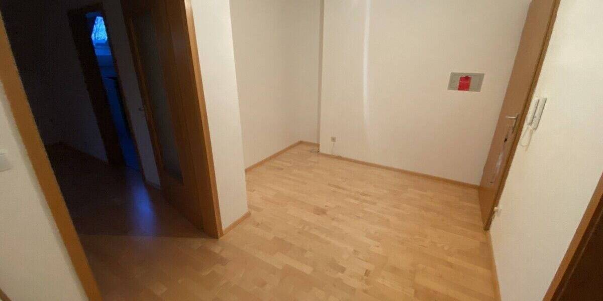 Etagenwohnung Schrobenhausen - 2 Zimmer, 63 m&sup2;, 700&euro; | Angebot:25705585