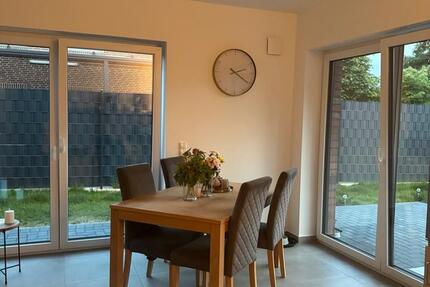 Wohnung Westoverledingen - 3 Zimmer, 70 m&sup2;, 900&euro; | Angebot:25903320