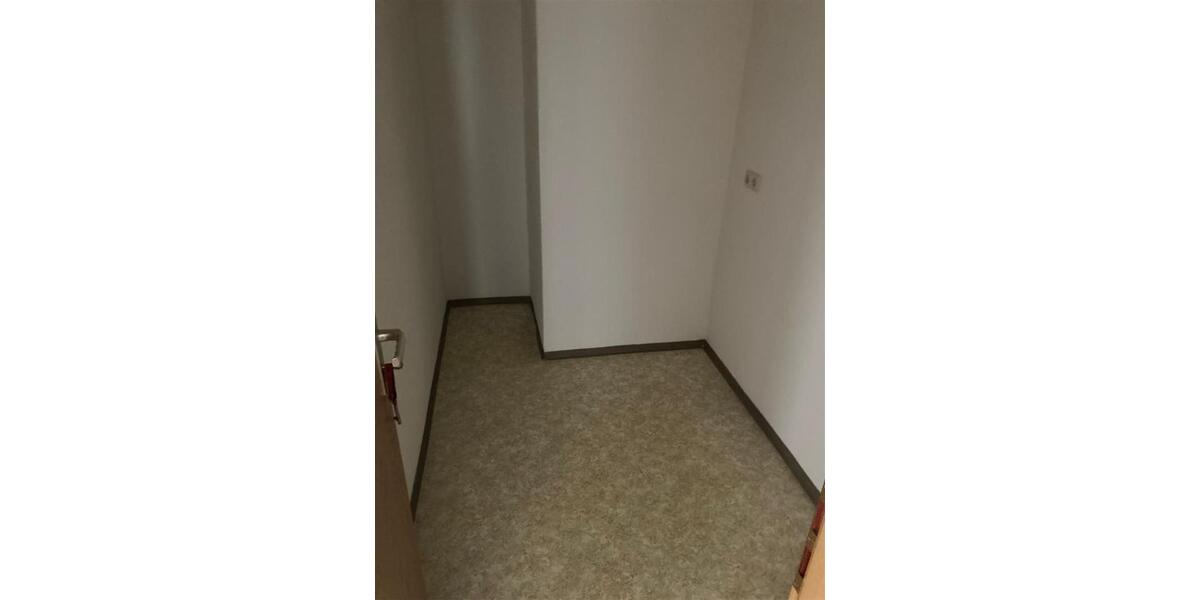 Etagenwohnung Falkenstein/Vogtland Vogtland - 2 Zimmer, 55 m&sup2;, 250&euro; | Angebot:26041083