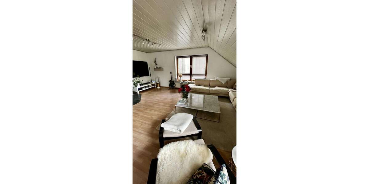 Etagenwohnung Spiegelberg-Jux Jux - 3.5 Zimmer, 71 m&sup2;, 900&euro; | Angebot:26660988