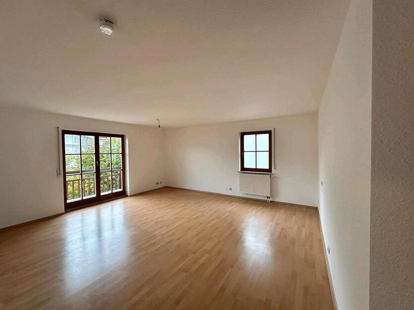 Schöne, ruhige 112 Zi-Wohnung in BL-Frommern mit Balkon und TG