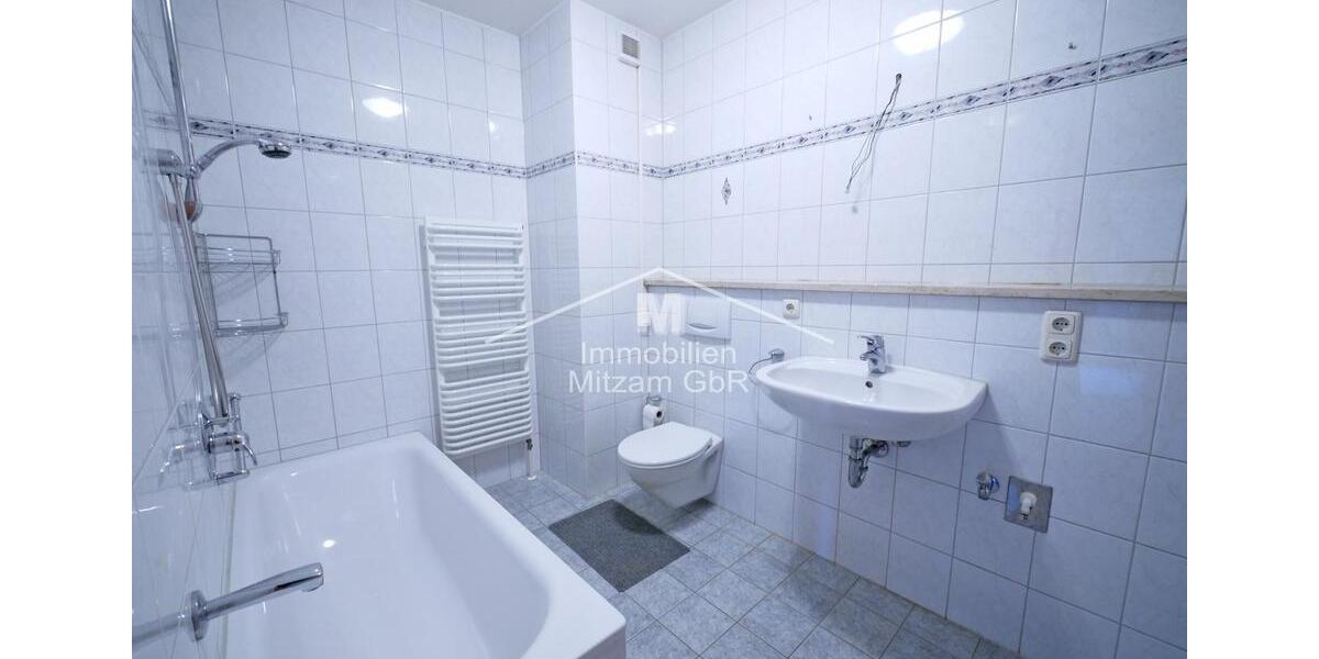 Kompakte 3-Zimmer-Ergeschoss-Whg. mit EBK und Garage in ruhiger Lage von Töging (Ref. 0001440) 3 zimmer