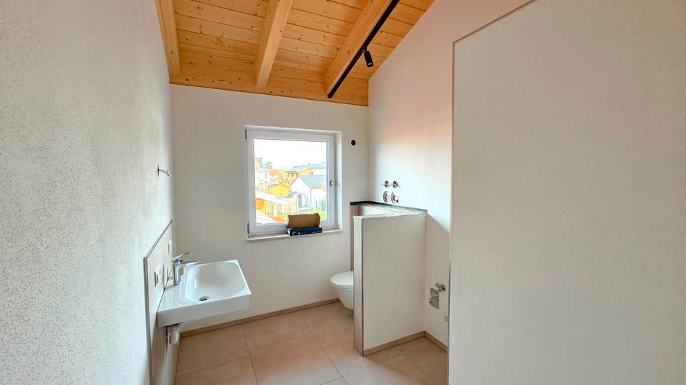 Etagenwohnung Tüßling - 2 Zimmer, 53 m&sup2;, 870&euro; | Angebot:25978834