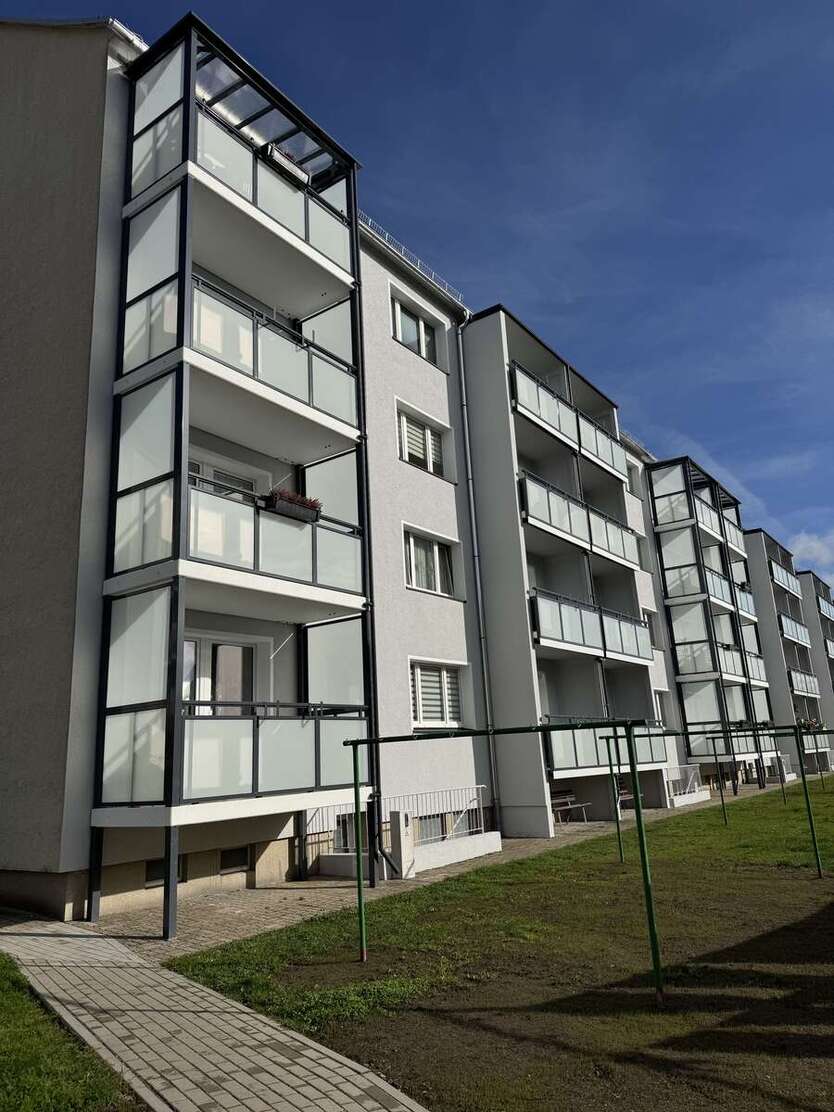 Wohnung zum Mieten in Brand-Erbisdorf 459 € 75.33 m² 4 zimmer