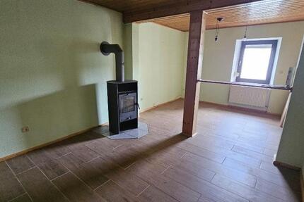 Haus Weilerbach - 5 Zimmer, 126 m&sup2;, 1.299&euro; | Angebot:25598796