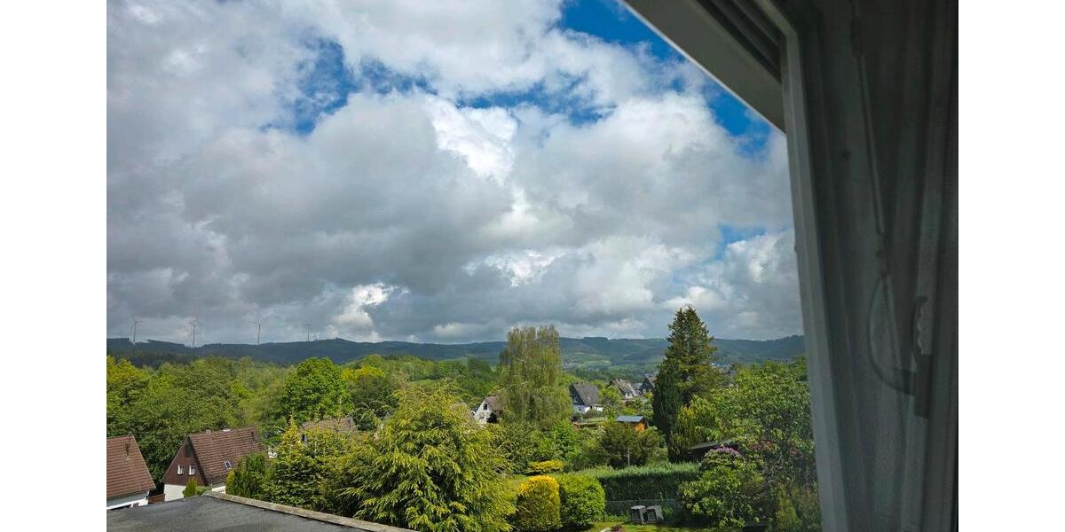 Etagenwohnung Hilchenbach - 3 Zimmer, 87 m&sup2;, 690&euro; | Angebot:26648915