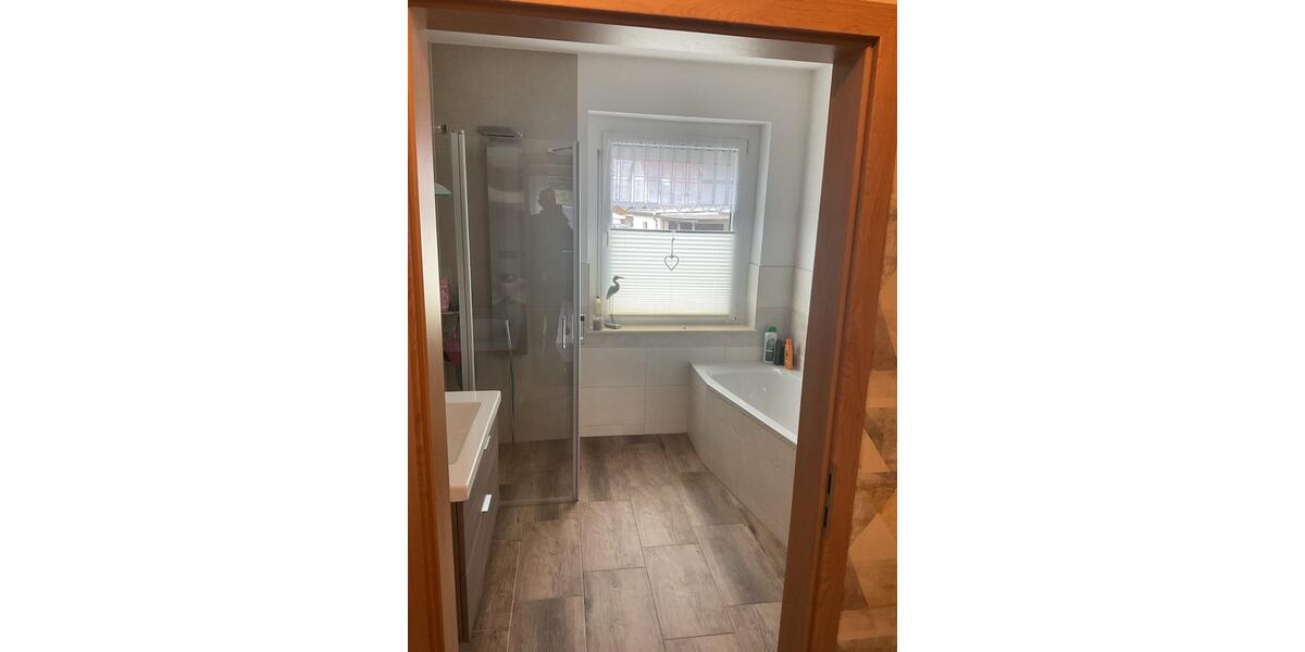 Erdgeschoßwohnung Radeburg - 2 Zimmer, 64 m&sup2;, 720&euro; | Angebot:26050442