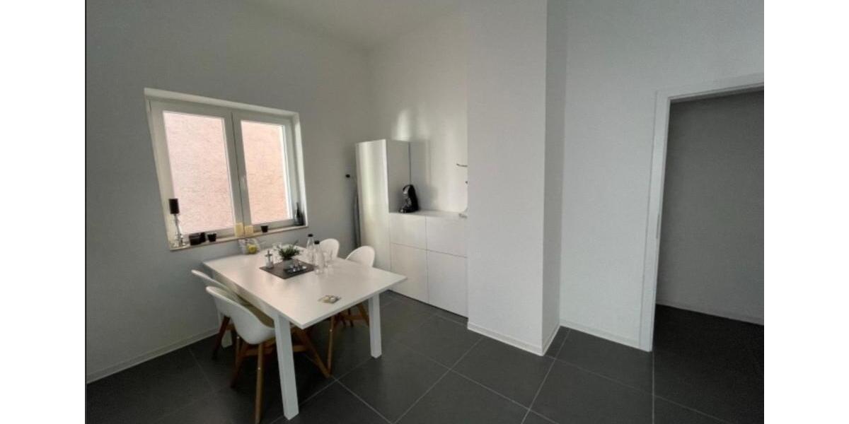 Etagenwohnung Nürtingen - 1 Zimmer, 19 m&sup2;, 700&euro; | Angebot:24431602