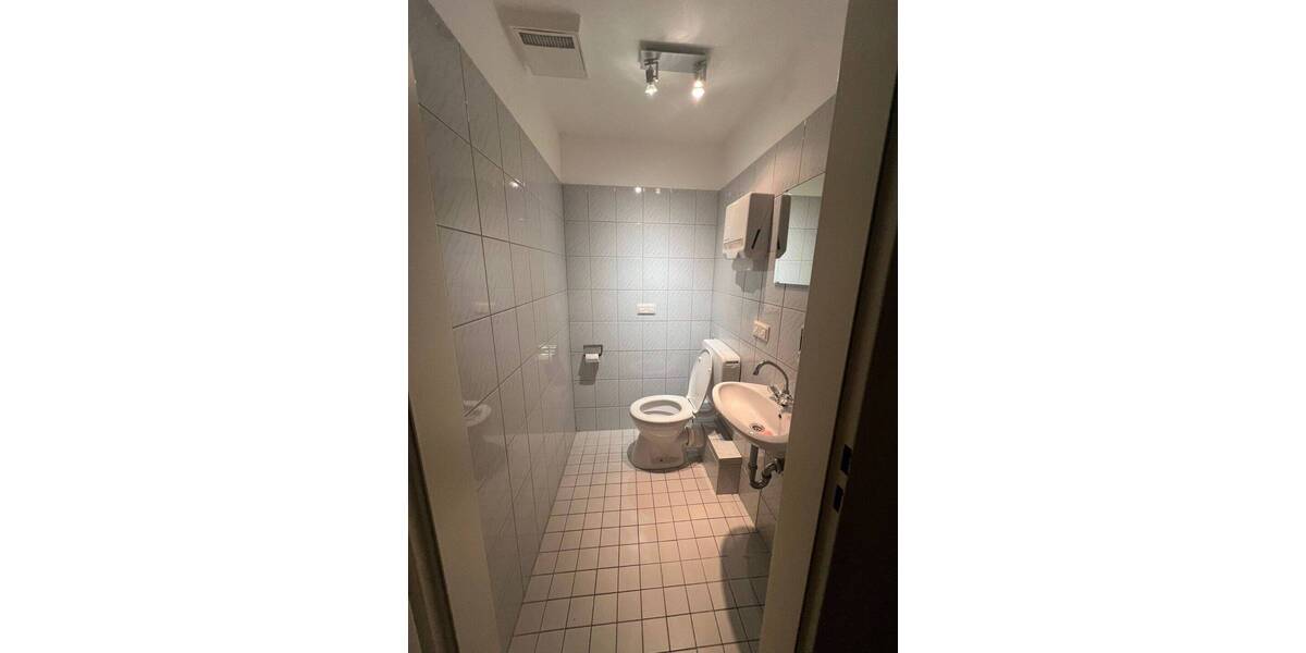 Gewerbeobjekt Saarlouis Roden - 1 Zimmer, 24 m&sup2;, 285&euro; | Angebot:26833732