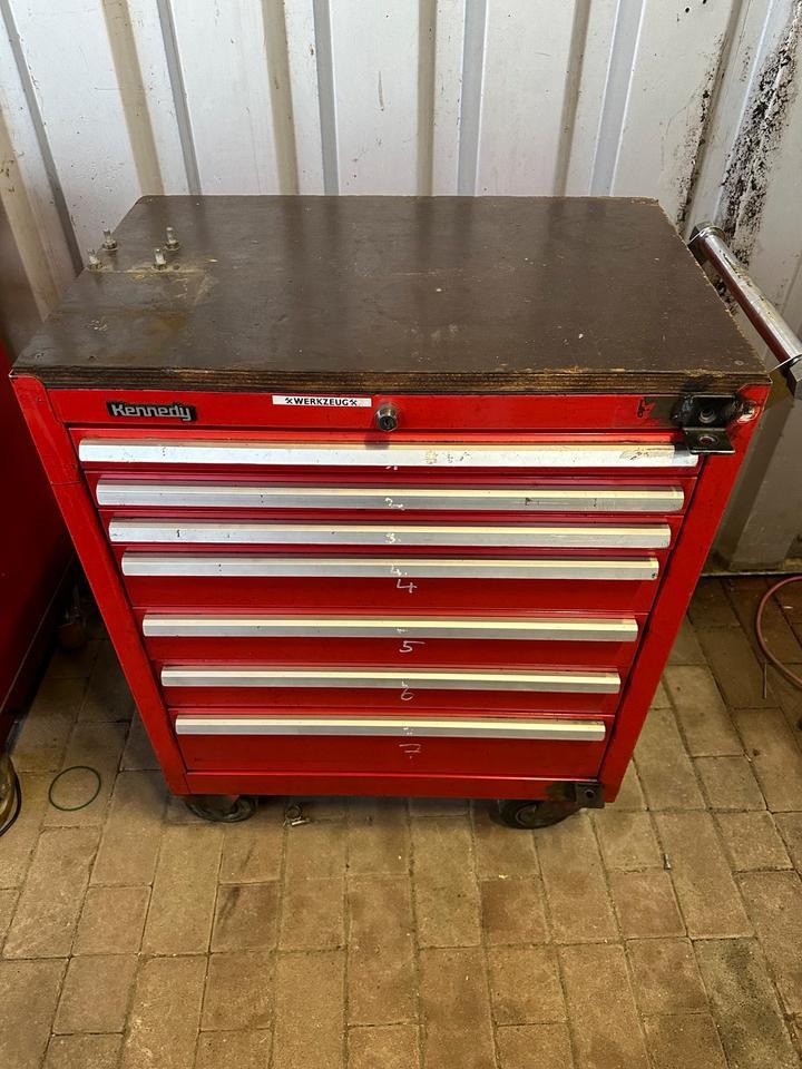 Werkstattwagen Werkstatt Wagen Kennedy zimmer