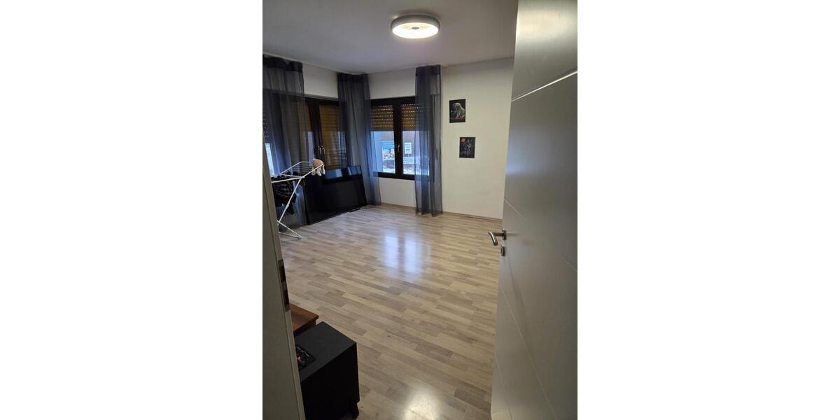 Etagenwohnung Morsbach - 3 Zimmer, 95 m&sup2;, 1.020&euro; | Angebot:24783800