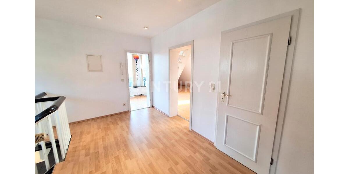Maisonettenwohnung Bochum Bochum-Südwest - 3 Zimmer, 95 m&sup2;, 1.170&euro; | Angebot:24961851