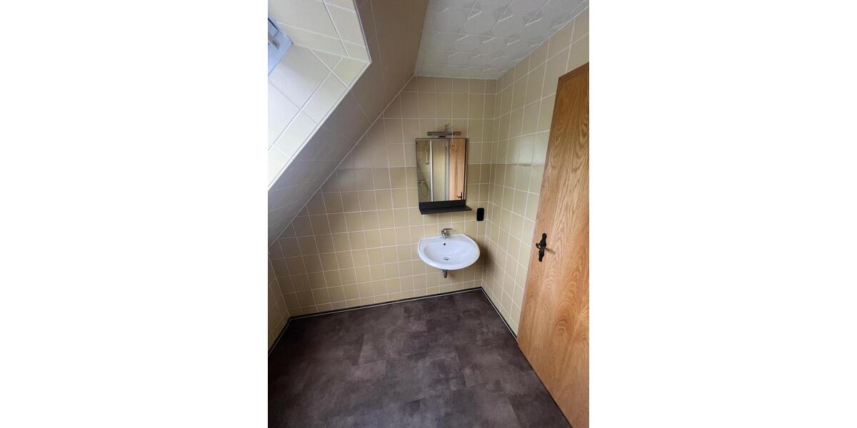 Dachgeschoßwohnung Nordhastedt - 2 Zimmer, 60 m&sup2;, 600&euro; | Angebot:25979122