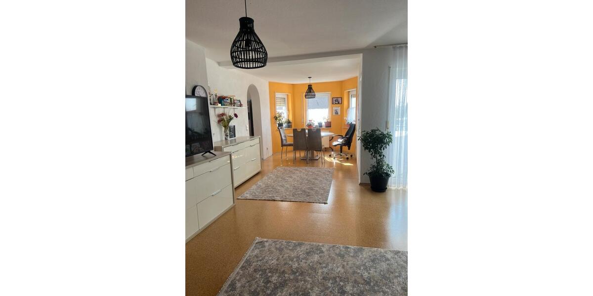 Etagenwohnung Pirmasens Fehrbach - 3 Zimmer, 91 m&sup2;, 700&euro; | Angebot:26120713