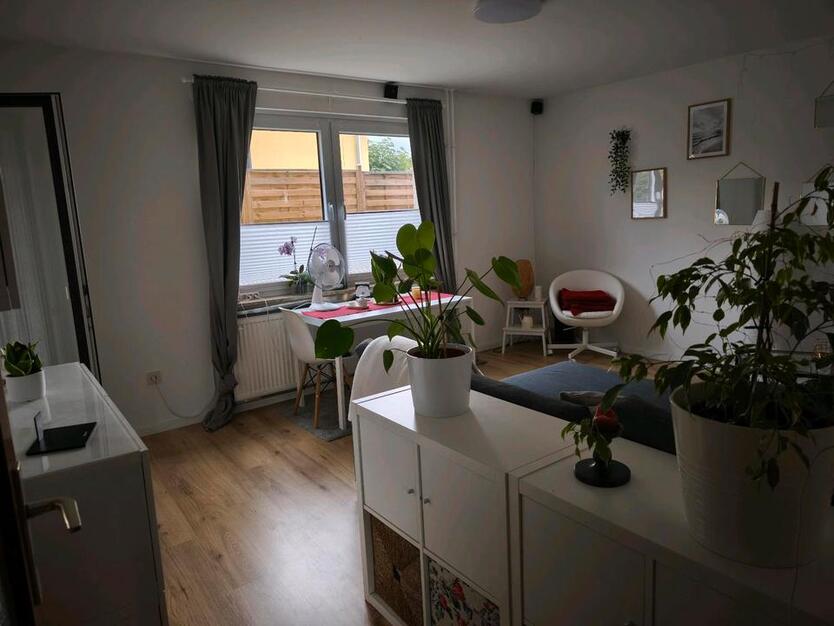 Sonnige 2-Zimmer-Wohnung mit Balkon und Stellplatz in Helmstedt