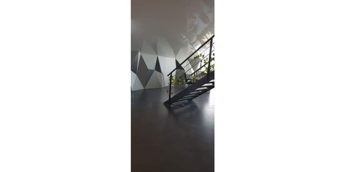 Gewerbeobjekt Kitzingen - 3 Zimmer, 190 m&sup2;, 1.495&euro; | Angebot:25240854