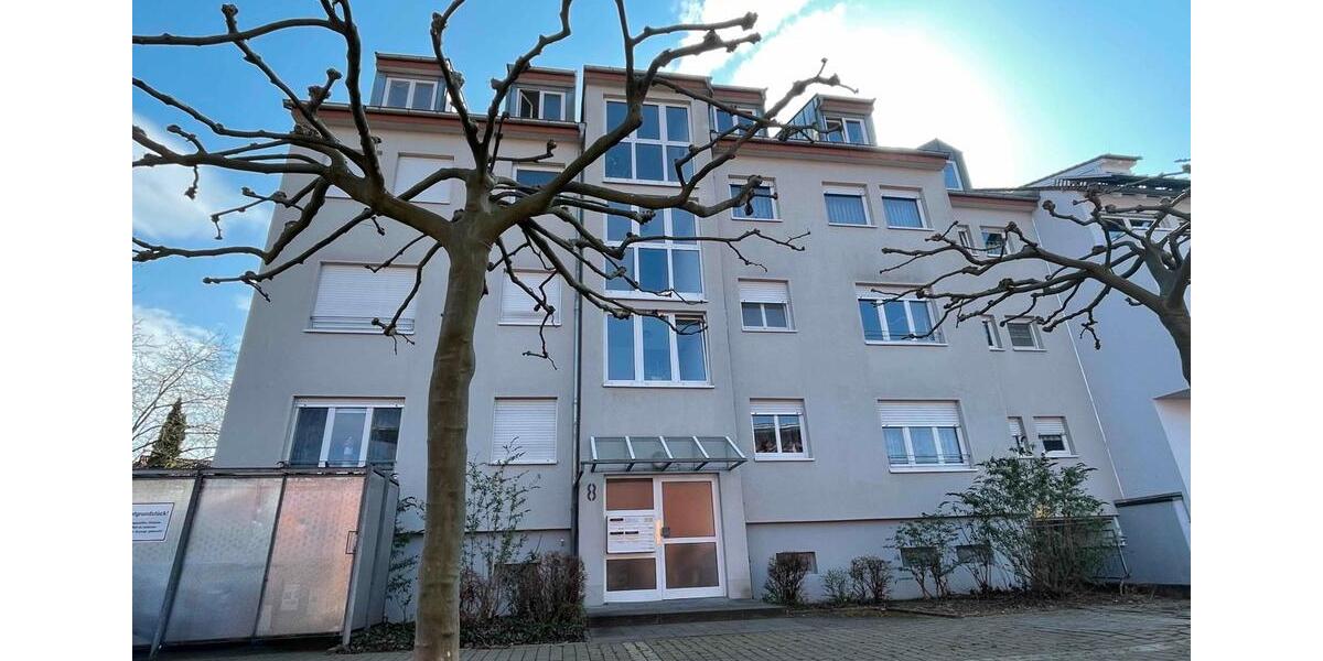 Dachgeschoßwohnung Groß-Umstadt Umstadt - 3 Zimmer, 81 m&sup2;, 980&euro; | Angebot:25047966