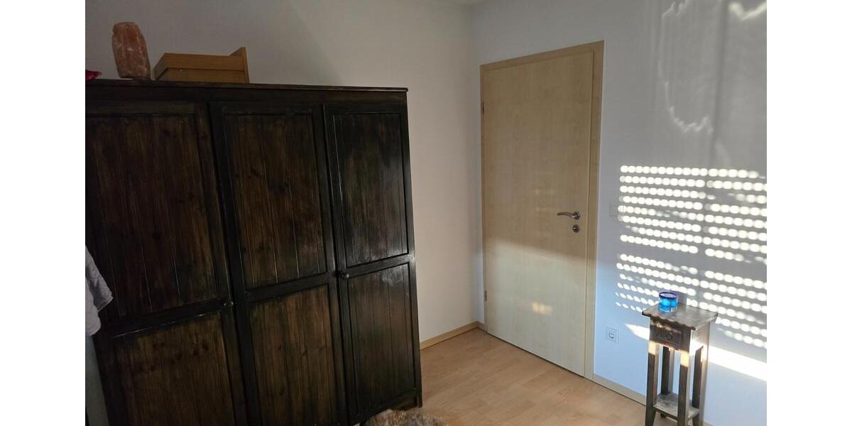 Wohnen auf Zeit Hohenthann - 11 Zimmer, 110 m&sup2;, 400&euro; | Angebot:25536481