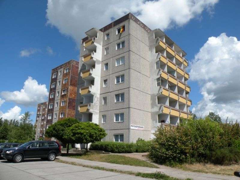 Wohnung zum Mieten in Stralsund 299,63 € 39.95 m²