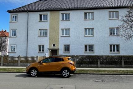 Wohnung Naumburg (Saale) - 3 Zimmer, 65 m&sup2;, 422&euro; | Angebot:25381234