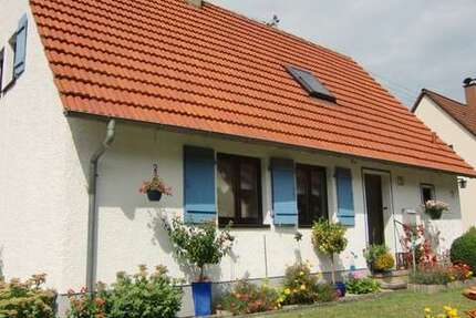 Haus zum Mieten in Deggingen 750 € 90 m² 4 zimmer