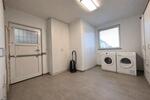 Einfamilienhaus Brackel - 7 Zimmer, 220 m&sup2;, 2.400&euro; | Angebot:26698292