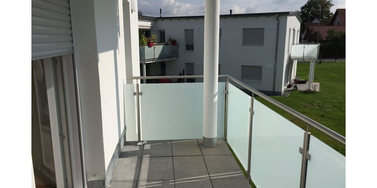 Moderne 3 Zimmer-Whg- WFL ca. 92 m² mit 2. Badezimmer Südbalkon Aufzug Garage - ab sofort zu vermieten. - Etagenwohnung Neunburg vorm Wald | Angebot:26248668