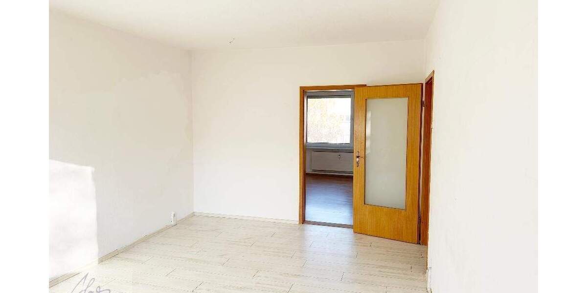 Etagenwohnung Zeithain - 3 Zimmer, 57 m&sup2;, 320&euro; | Angebot:24794118