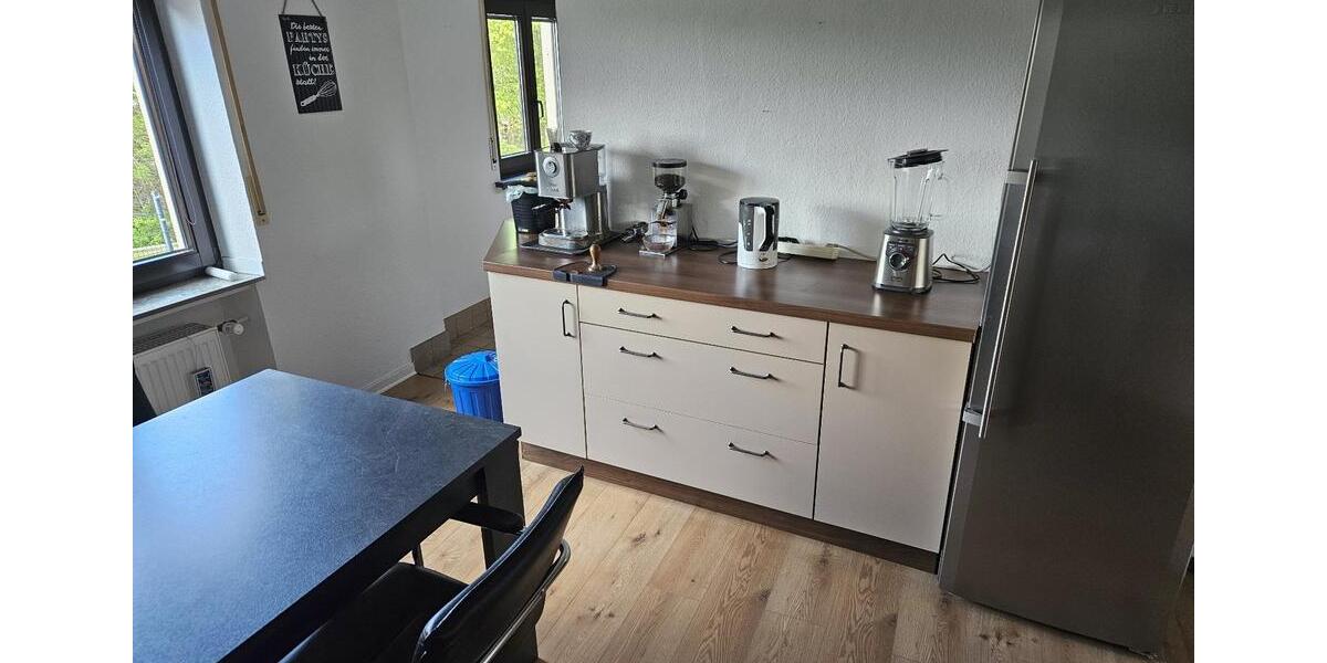 Wohnen auf Zeit Melsbach - 6 Zimmer, 150 m&sup2;, 1.100&euro; | Angebot:26437329
