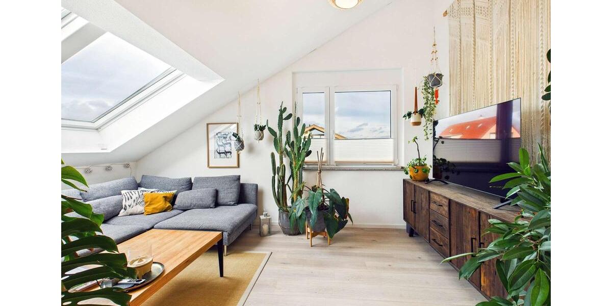 Dachgeschoßwohnung Kornwestheim - 4 Zimmer, 94 m&sup2;, 1.880&euro; | Angebot:24663488